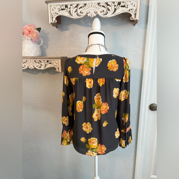 Loft Blouse - Picture 3 of 5